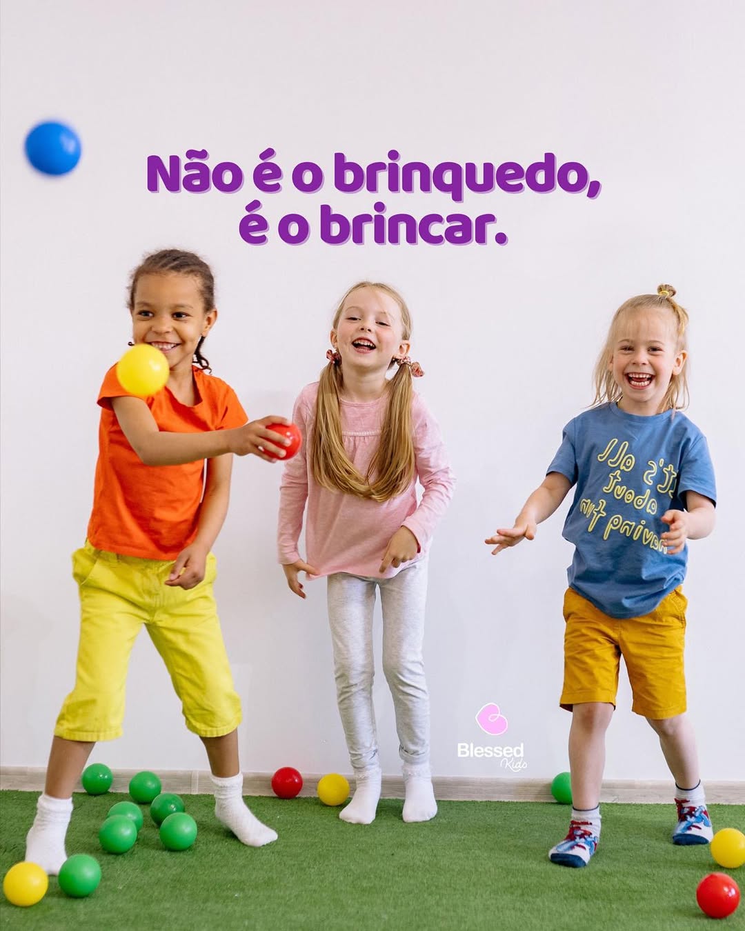 Criança brincando